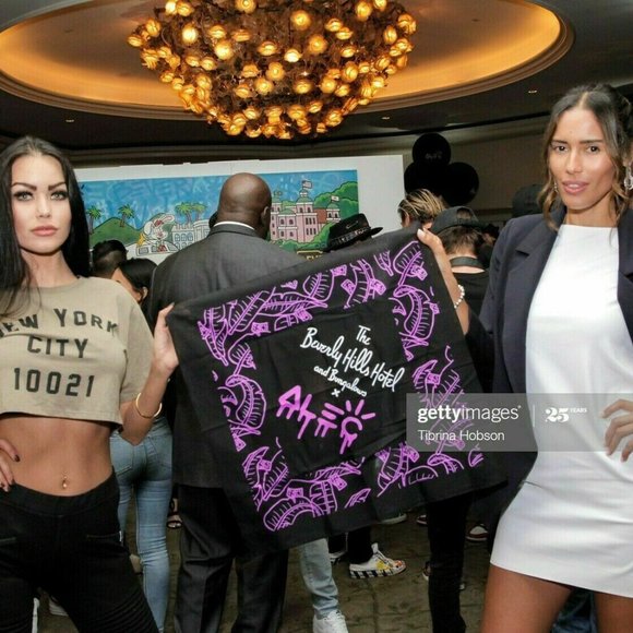 Alec Monopoly Bandana BEVERLY HILLS HOTEL - Picture 8 of 10